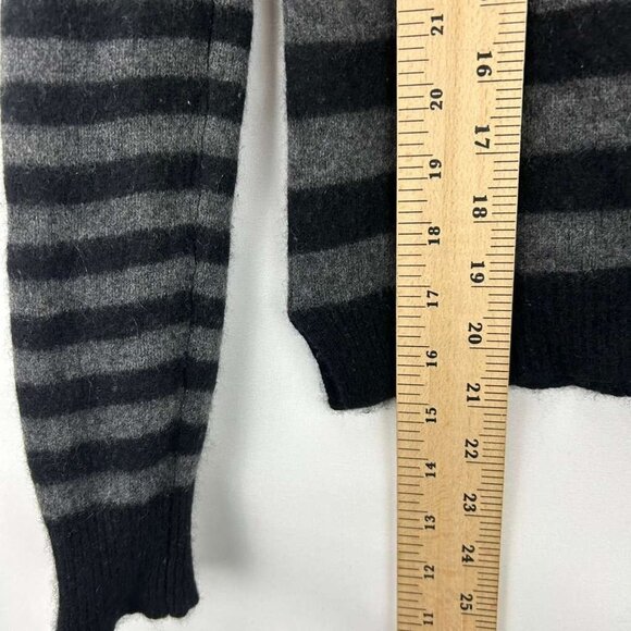 Theory Women's Petite Black Gray Striped 100% Cashmere Crew Neck Sweater - Picture 6 of 10